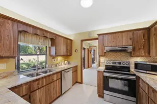 1199 SE Proctor Ln, Port Saint Lucie, FL 34983 - Photo 17
