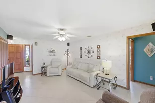 1199 SE Proctor Ln, Port Saint Lucie, FL 34983 - Photo 19