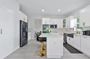 1483 SW 161st Ave, Pembroke Pines, FL 33027 - Photo 11