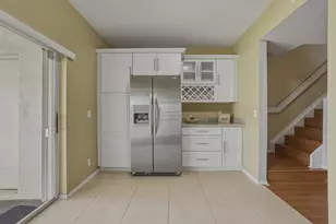 16635 Hemingway Dr, Weston, FL 33326 - Photo 11