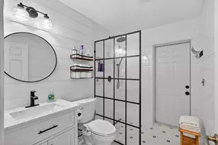 2738 SW District Ave, Port Saint Lucie, FL 34953 - Photo 19