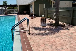 1590 SE Dewberry Ct, Port Saint Lucie, FL 34952 - Photo 15