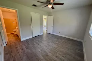 1590 SE Dewberry Ct, Port Saint Lucie, FL 34952 - Photo 9