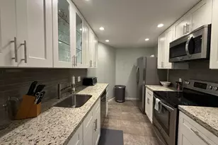 1200 Hibiscus Ave, Pompano Beach, FL 33062 - Photo 5