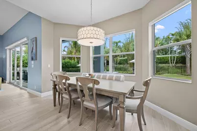 9236 Crestview Circle, Palm Beach Gardens, FL 33412 - Photo 21