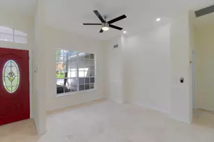 1070 Sweet Briar Pl, Wellington, FL 33414 - Photo 5