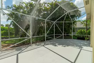 1070 Sweet Briar Pl, Wellington, FL 33414 - Photo 27