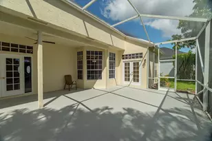 1070 Sweet Briar Pl, Wellington, FL 33414 - Photo 29