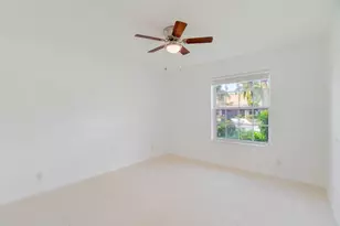 1070 Sweet Briar Pl, Wellington, FL 33414 - Photo 17