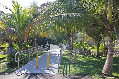 1066 SW 27th Place, Boynton Beach, FL 33426 - Photo 77