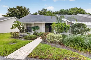 10911 Lake Front Pl, Boca Raton, FL 33498 - Photo 1