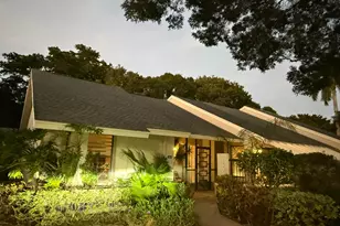 10911 Lake Front Pl, Boca Raton, FL 33498 - Photo 25