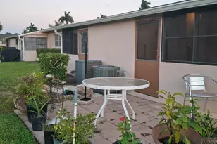 2569 Dudley Dr W, West Palm Beach, FL 33415 - Photo 21