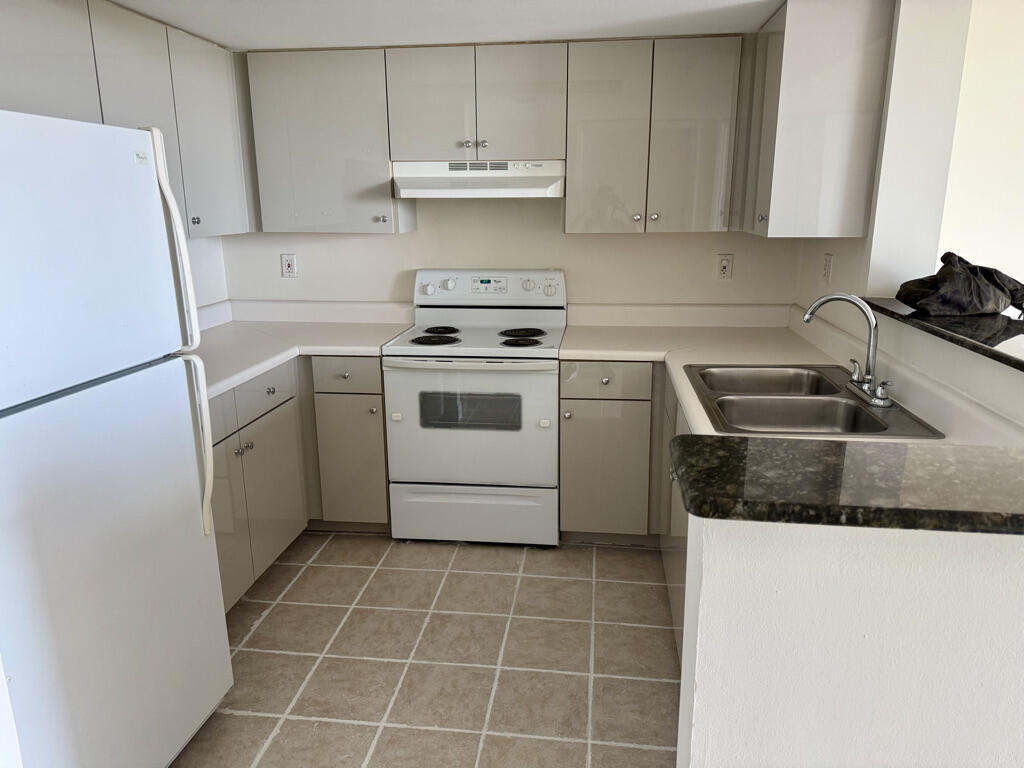 3000 Coral Wy #1007 - 3000 Coral Wy #1007, Miami, FL 33145 Luxury Property | Jose Angel Pina