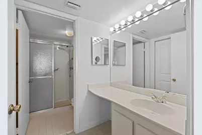 3138 Via Poinciana #410, Lake Worth, FL 33467 - Photo 21