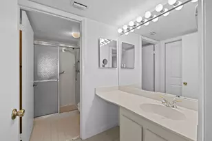 3138 Via Poinciana, Lake Worth, FL 33467 - Photo 21