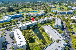 3138 Via Poinciana, Lake Worth, FL 33467 - Photo 31