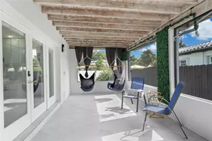 1100 Buchanan St, Hollywood, FL 33019 - Photo 7