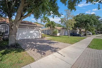 2620 E Aragon Boulevard #3, Sunrise, FL 33313 - Photo 35