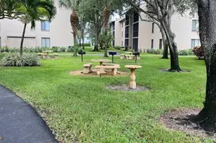 202 Foxtail Dr, Greenacres, FL 33415 - Photo 31