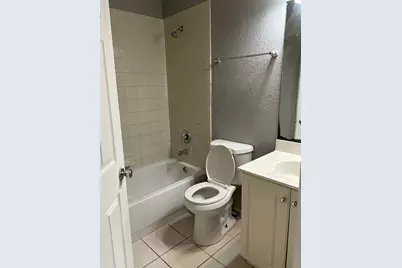 4111 Napoli Lake Drive, West Palm Beach, FL 33410 - Photo 19