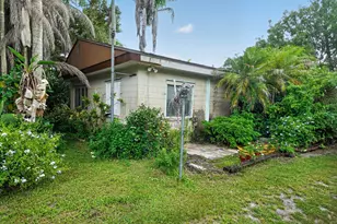 9290 Orange Ave, Fort Pierce, FL 34945 - Photo 5