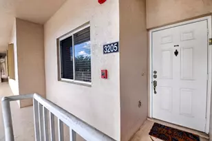 5032 Rose Hill Dr, Boynton Beach, FL 33437 - Photo 3