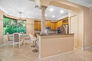 3483 Collonade Dr, Wellington, FL 33449 - Photo 11