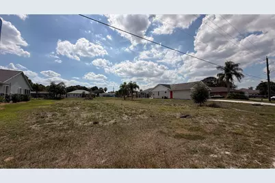 2532 SW Monterrey Lane, Port Saint Lucie, FL 34953 - Photo 3