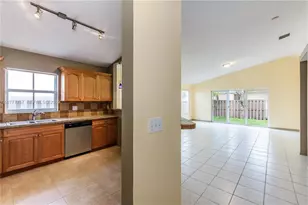6222 Flores Del Mar, Margate, FL 33063 - Photo 11