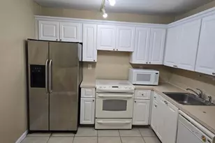 711 N Pine Island Rd, Plantation, FL 33324 - Photo 3
