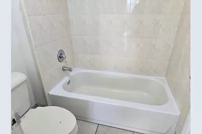 711 N Pine Island Road #213, Plantation, FL 33324 - Photo 17
