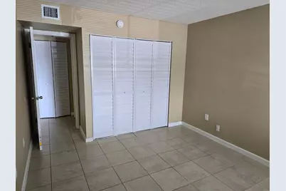711 N Pine Island Road #213, Plantation, FL 33324 - Photo 11
