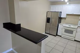 711 N Pine Island Rd, Plantation, FL 33324 - Photo 5