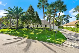 12 Alston Rd, Palm Beach Gardens, FL 33418 - Photo 3