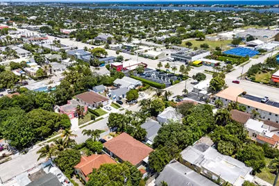 418 Kern Street, West Palm Beach, FL 33405 - Photo 33