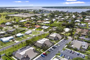 1100 SE Mitchell Ave, Port Saint Lucie, FL 34952 - Photo 33