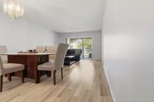 1200 SW 124th Terrace, Pembroke Pines, FL 33027 - Photo 3