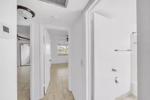 89 Canterbury D, West Palm Beach, FL 33417 - Photo 11