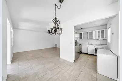 89 Canterbury D, West Palm Beach, FL 33417 - Photo 5