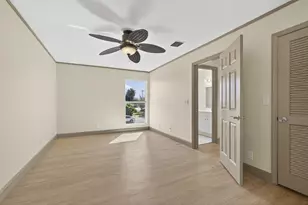 727 Hummingbird Way, North Palm Beach, FL 33408 - Photo 15