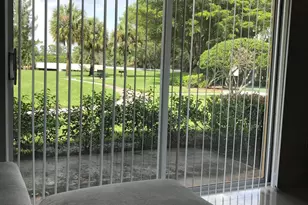 700 S Crestwood Ct Ct S, Royal Palm Beach, FL 33411 - Photo 9