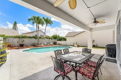 18250 Blue Lake Way, Boca Raton, FL 33498 - Photo 37