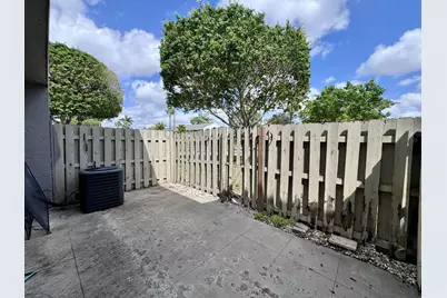 704 Riverside Drive, Greenacres, FL 33463 - Photo 23