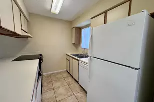 704 Riverside Dr, Greenacres, FL 33463 - Photo 5
