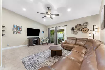 1 Hawthorne Lane, Boynton Beach, FL 33426 - Photo 13