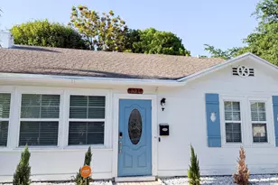 521 Hampton Rd, West Palm Beach, FL 33405 - Photo 1