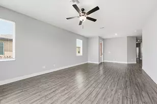 1811 Celebration Dr, Fort Pierce, FL 34947 - Photo 5