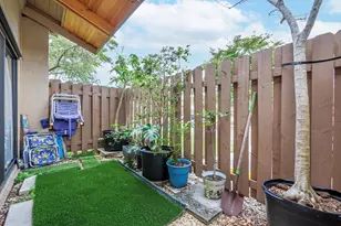 1966 SW 81st Terrace, Davie, FL 33324 - Photo 21