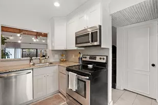 1966 SW 81st Terrace, Davie, FL 33324 - Photo 35